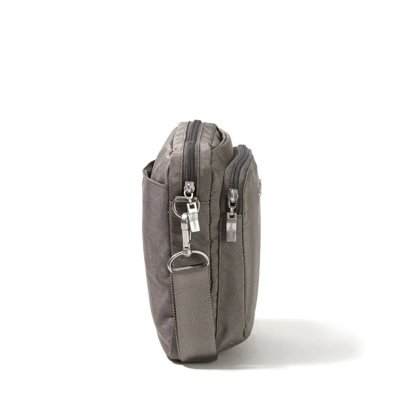 Baggallini Modern Everywhere Explorer Crossbody