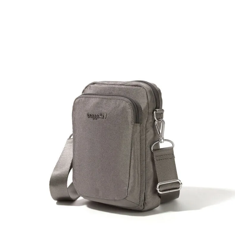 Baggallini Modern Everywhere Explorer Crossbody