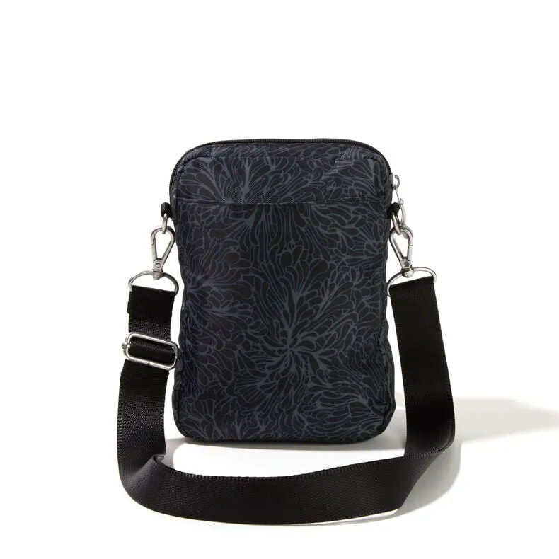 Baggallini Modern Everywhere Explorer Crossbody