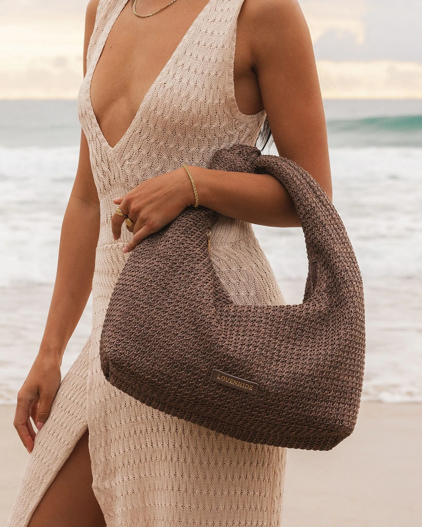 BAHAMA SHOULDER BAG CHOCOLATE