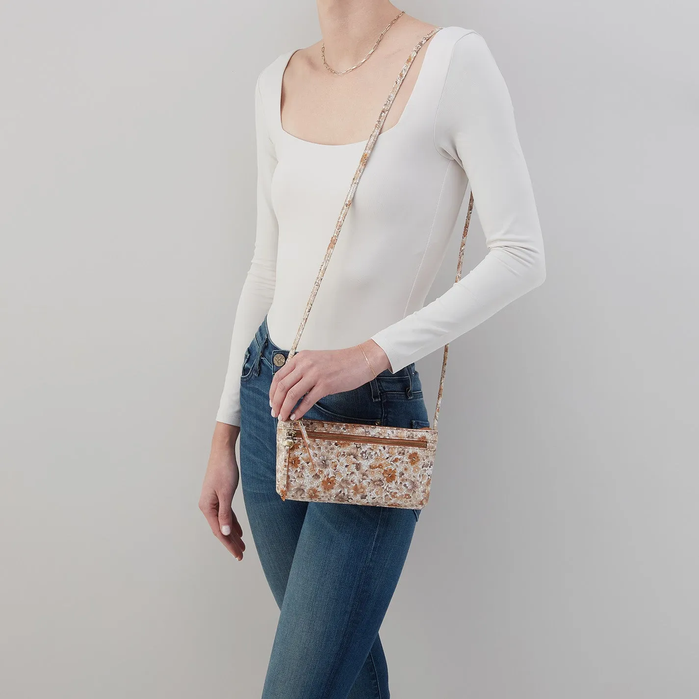 Cara Crossbody In Printed Leather - Sepia Bloom