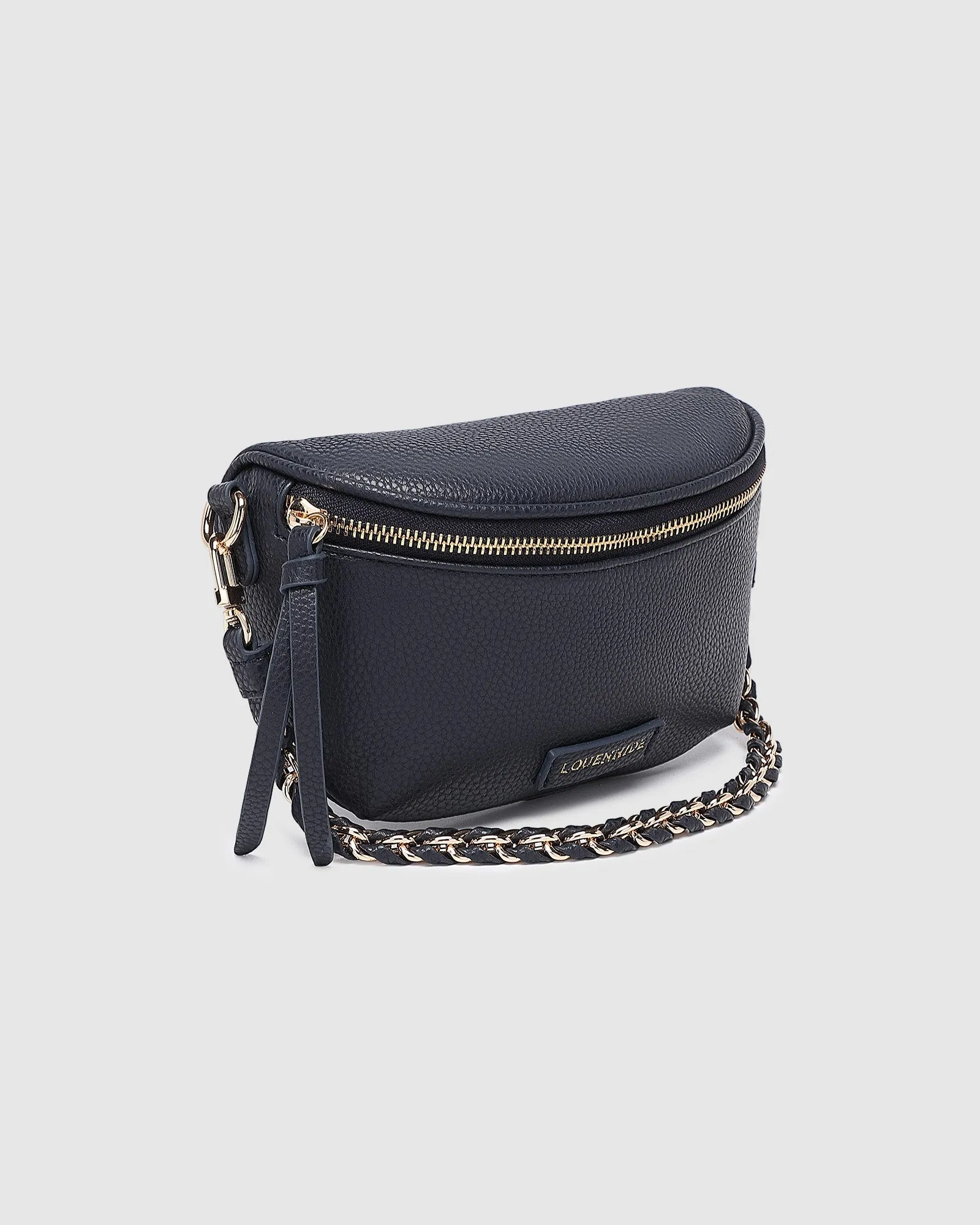 HALSEY SLING BAG NAVY