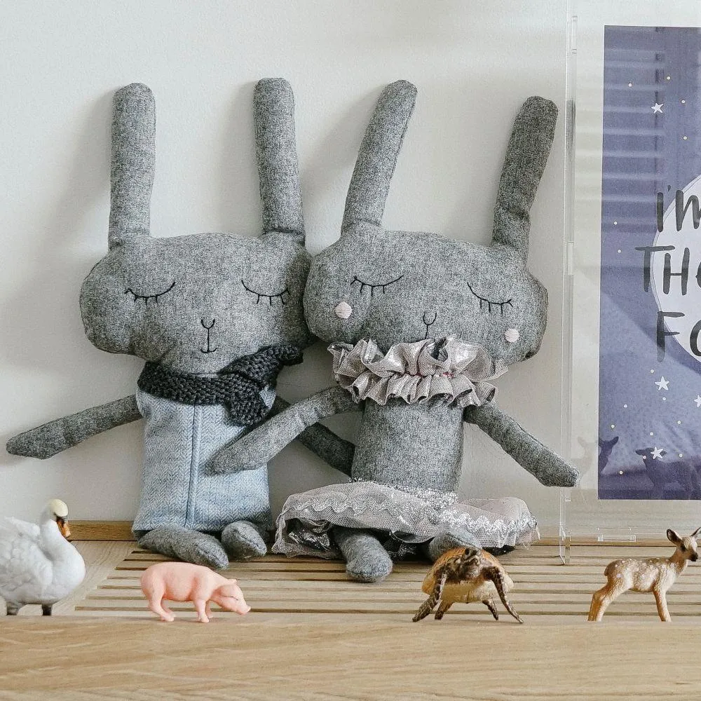 Lloyd The Rabbit - 35 cm Softie - and the little dog laughed