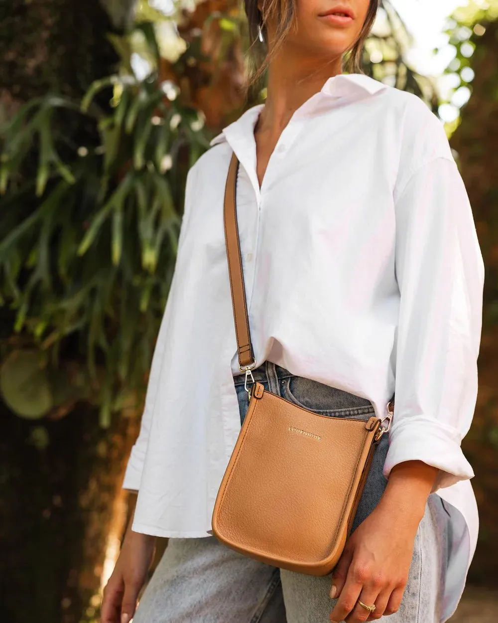 PARKER PHONE CROSSBODY BAG CAMEL