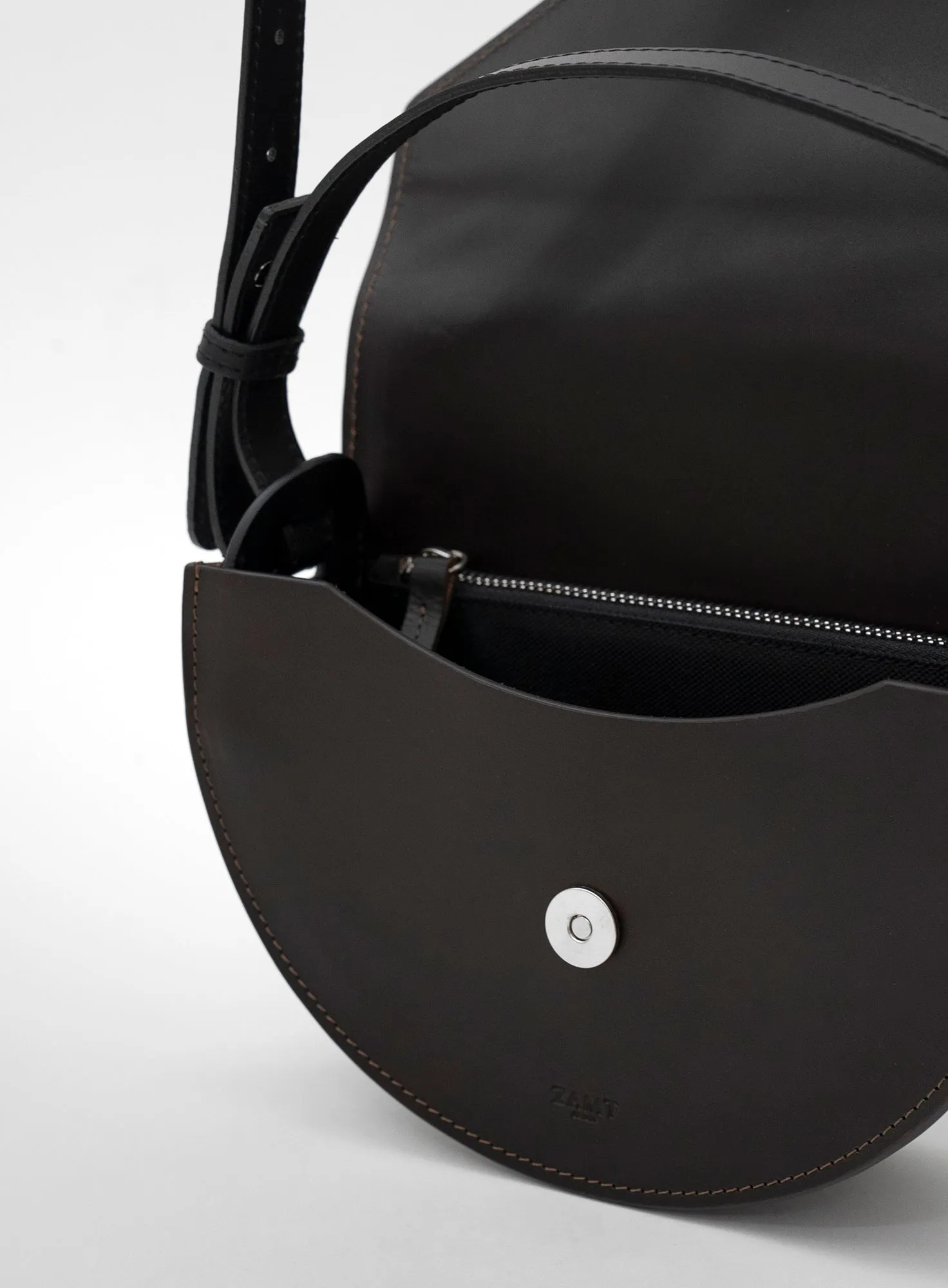 Saddle Bag Mavi Cafe