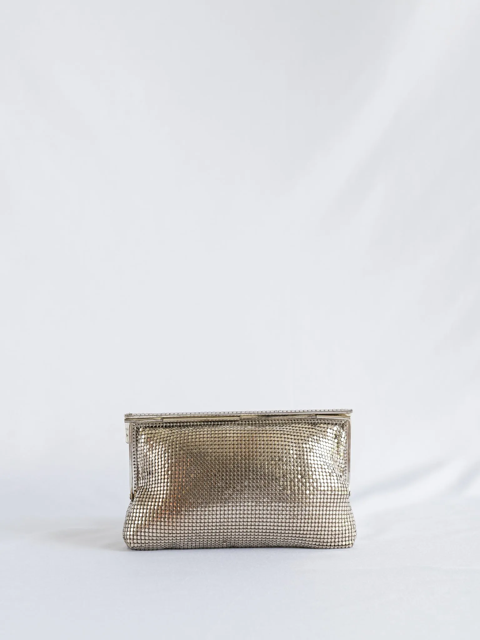 Vintage Silver Mesh Chain Sling Handbag
